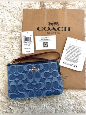 NWT❣️Coach Corner Zip Wristlet in Signature Denim Wallet Card Holder Case Blue
